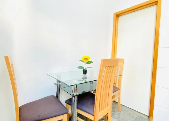 Apartment Elegant 1-bedroom Near Danube River Wien