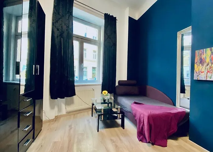 Elegant 1-bedroom Near Danube River Apartment Wien