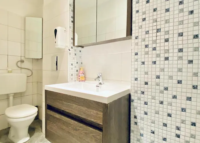 Apartment Elegant 1-bedroom Near Danube River Wien